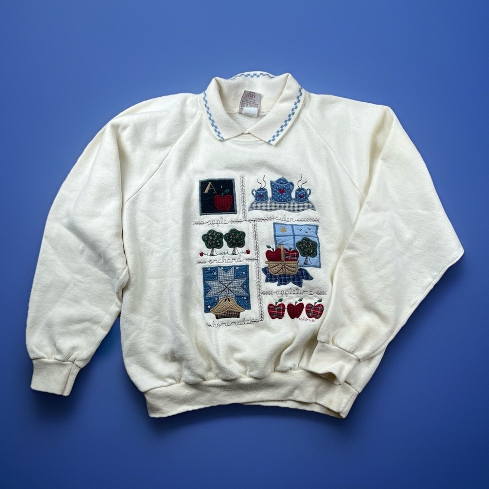 VINTAGE Valorie's Folk Art Applique Embroidered Sweatshirt Apple Size XL